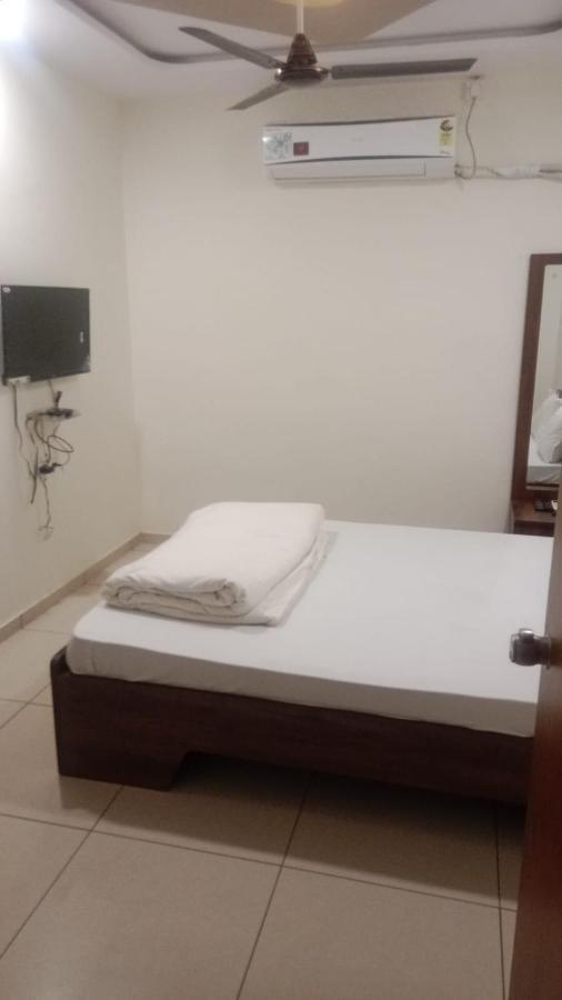 Hotel Shreeji'S جاندي نجر المظهر الخارجي الصورة