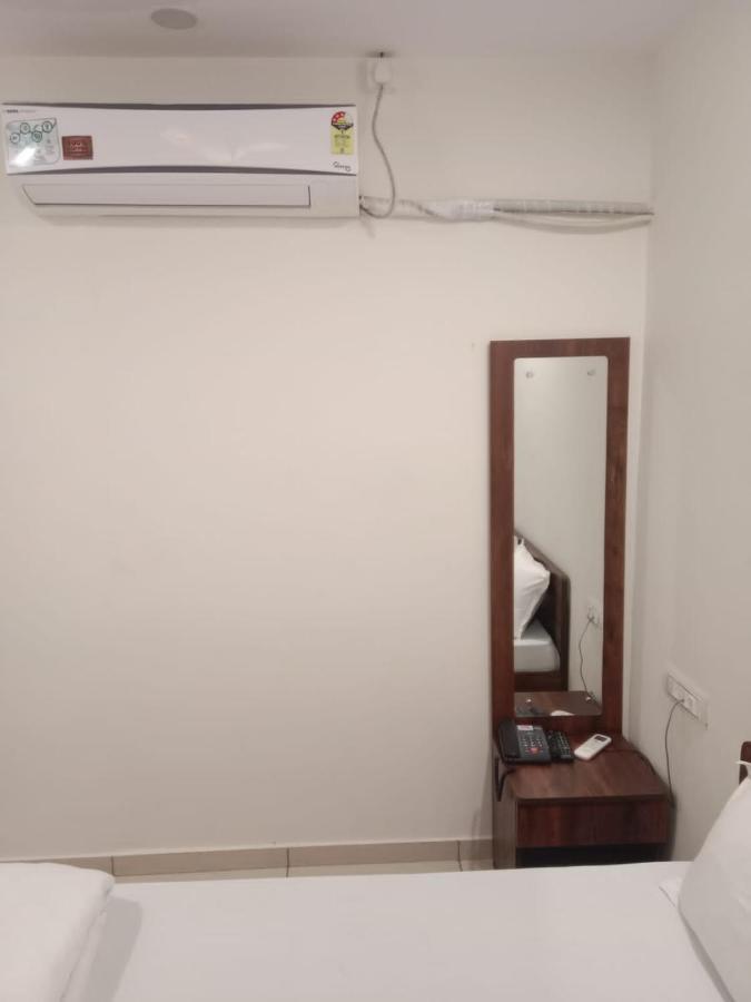 Hotel Shreeji'S جاندي نجر المظهر الخارجي الصورة